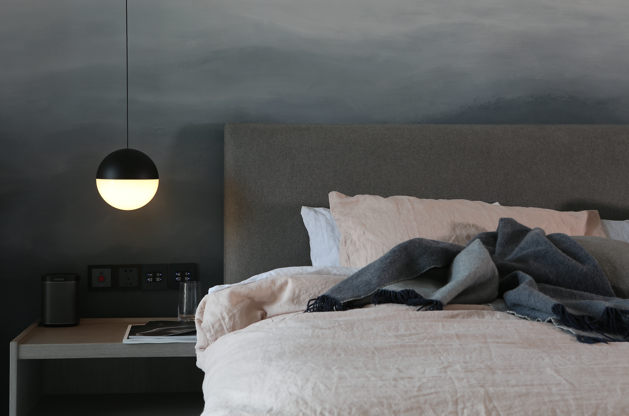 Duvets vs. Duvet Covers: What's the Difference?