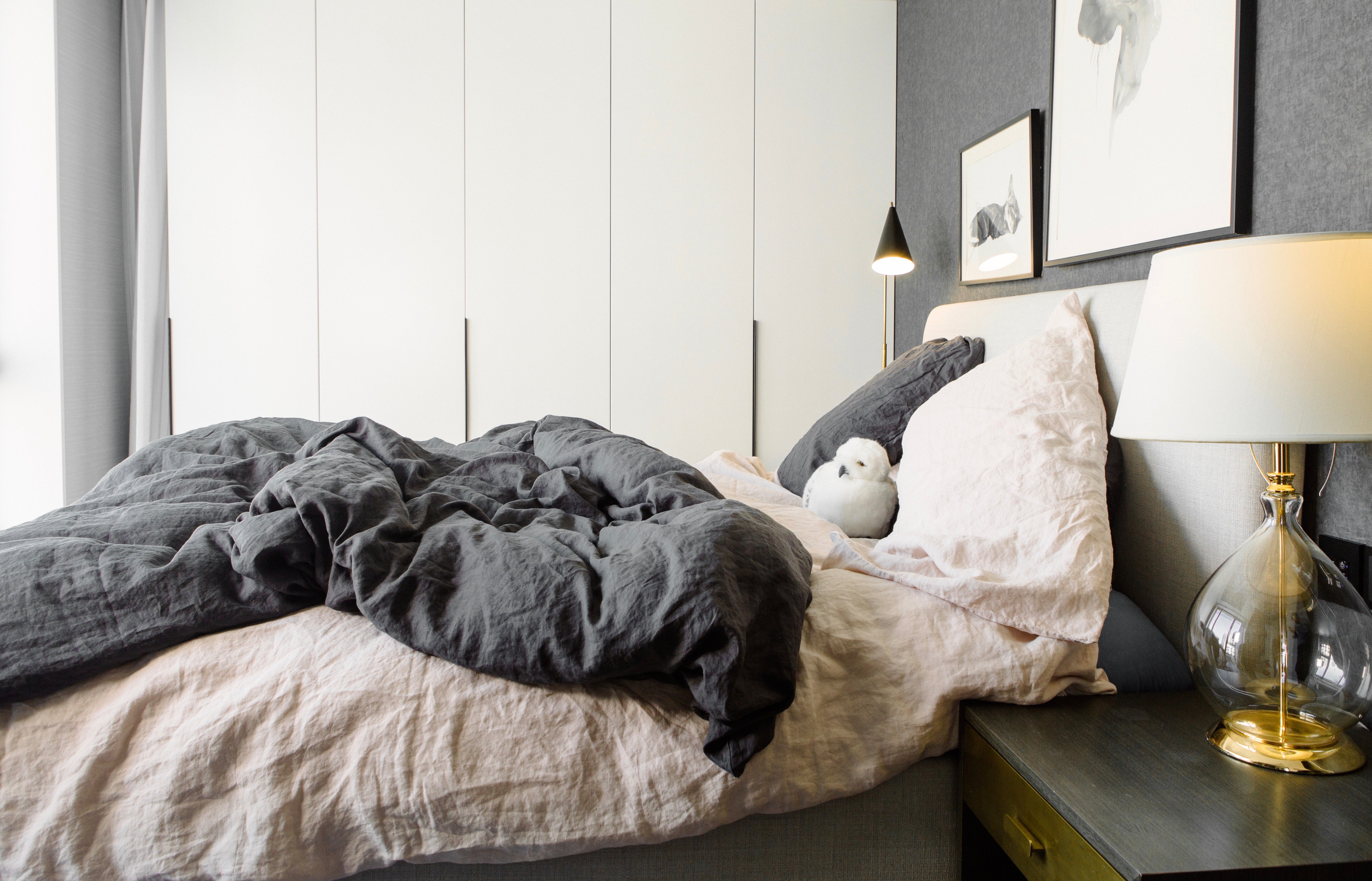 6 Simple Life Hacks for Home: Creating A Calm & Peaceful Space