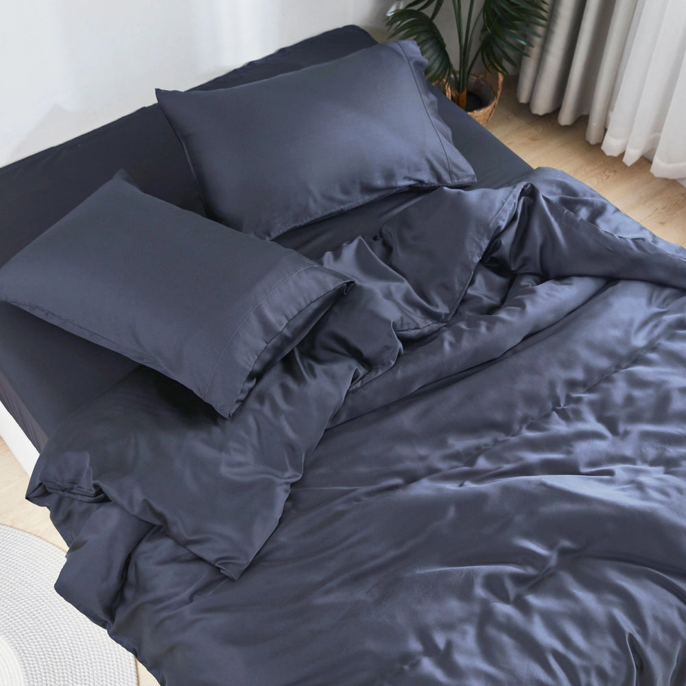 Amazon.com: CozyLux Satin Sheets Full Size - 4 Piece Gold
