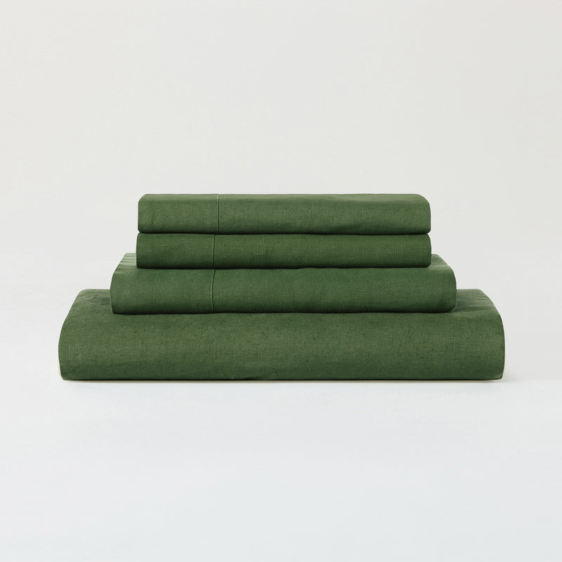 Linen moss green sheet set flat and fitted sheets and 2 pillowcases —  Ducksnfoxes